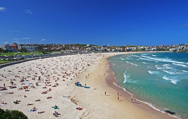 Destination-Australia-Bondi-Beach