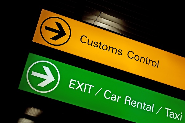 Customs control sign