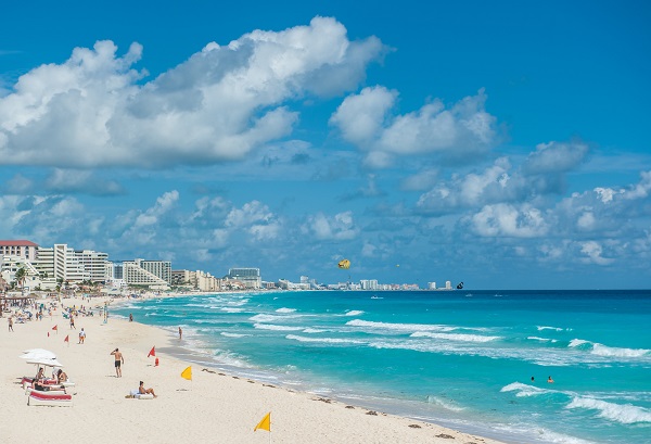Destination-Cancun-Beach-Panorama-Mexico