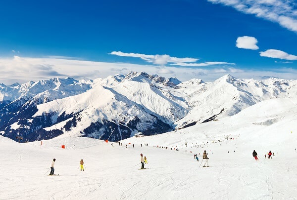 Destination-Mayrhofen-Austria-Ski-Slope