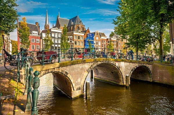 Destination-Amsterdam-City