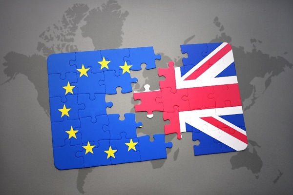 jigsaw puzzle representing Britain leaving the EU 